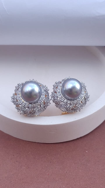 💎Diamond Cut Zircon Earrings | 22K Gold Plated (1 year Warranty) |