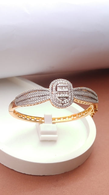22K GOLD PLATED| REAL ZIRCONS| ADJUSTABLE | 1 YEAR WARRANTY |BRACELET