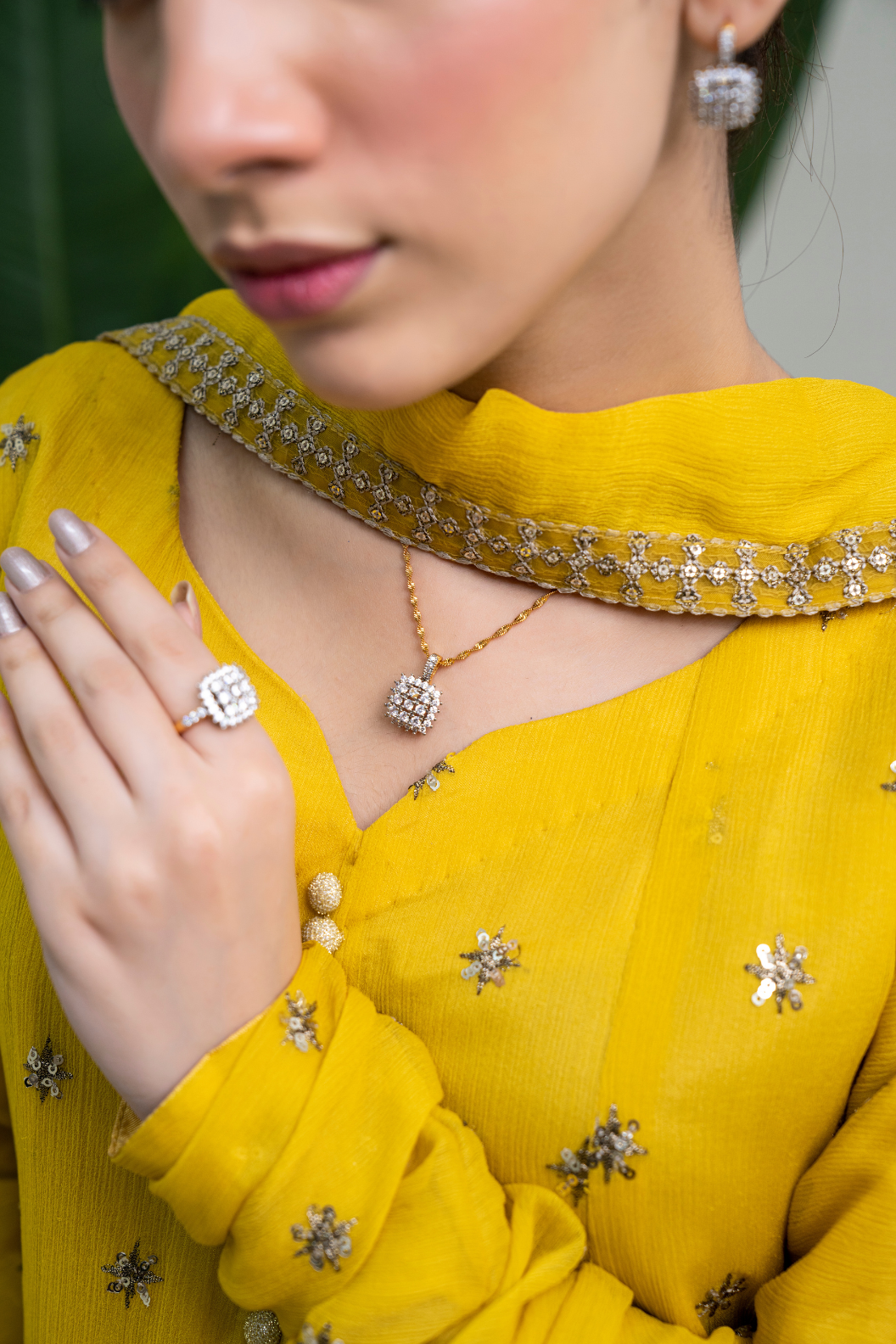 💎Diamond Cut Zircon Locket Set | 22K Gold Polish (3Yrs. Warranty) | MK-385