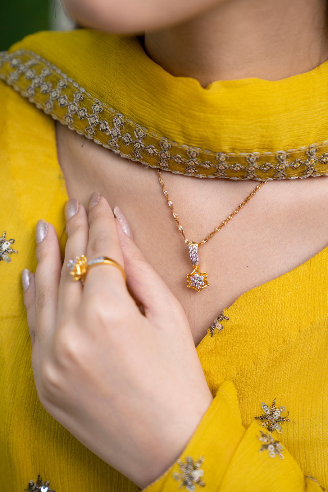 💎Diamond Cut Zircon Locket Set | 22K Gold Polish (3Yrs. Warranty) | MK-382