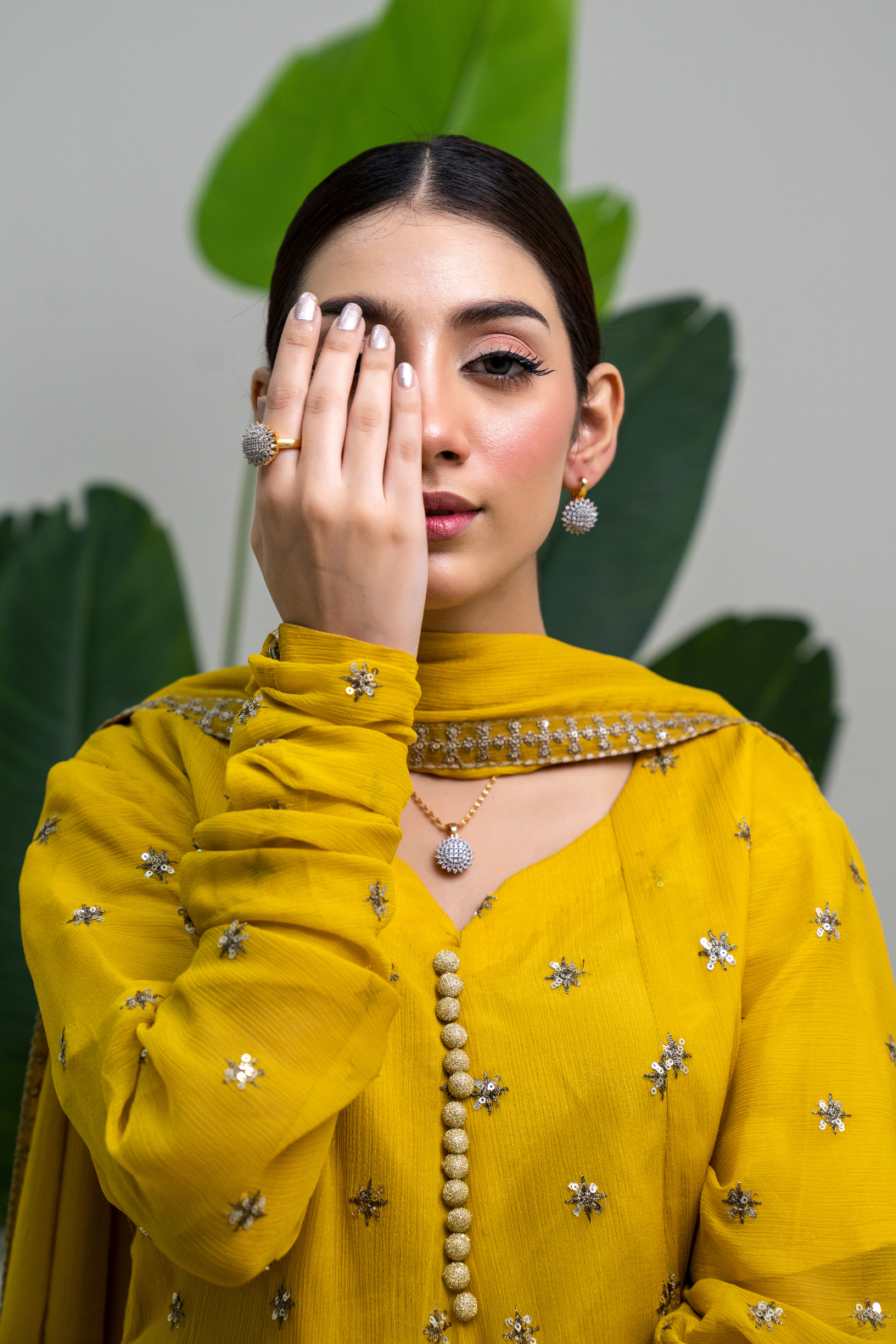 ⚡ |  💎Diamond Cut Zircon Locket Set | 22K Gold Polish (3Yrs. Warranty) | MK-091