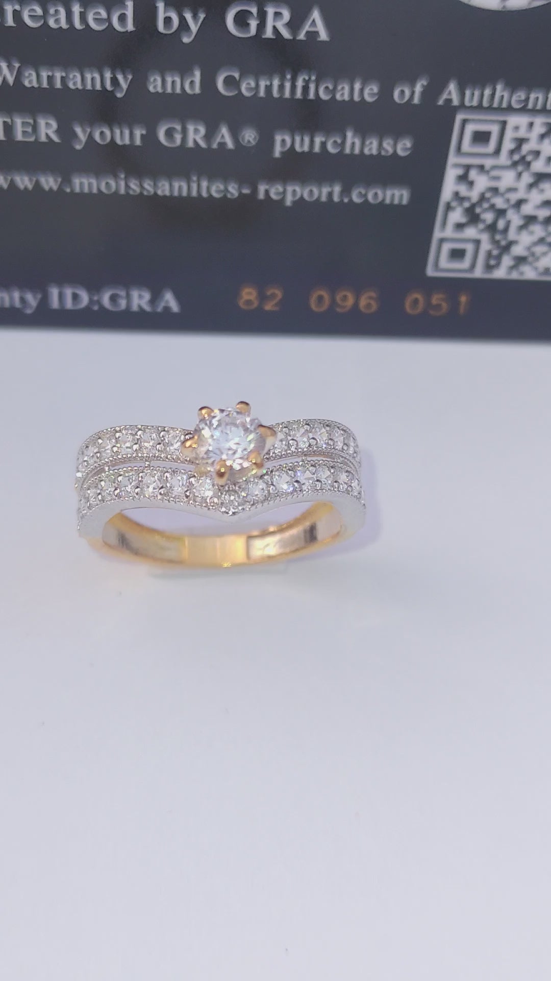 925 SILVER STERLING RING WITH MOISSANITE DIAMOND S20
