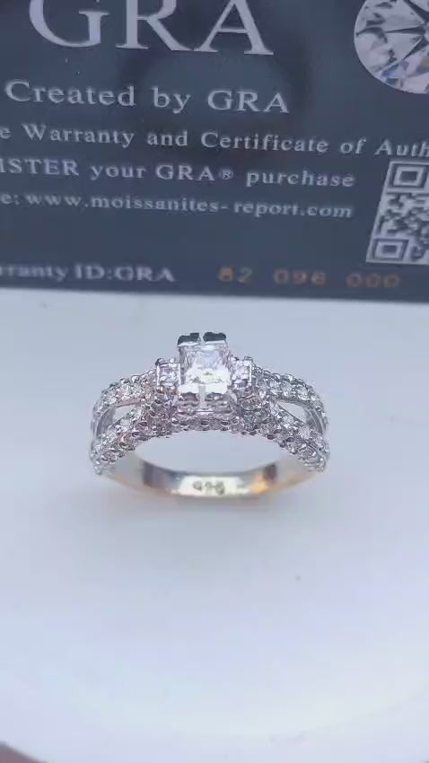 925 SILVER STERLING RING WITH MOISSANITE DIAMOND  S10