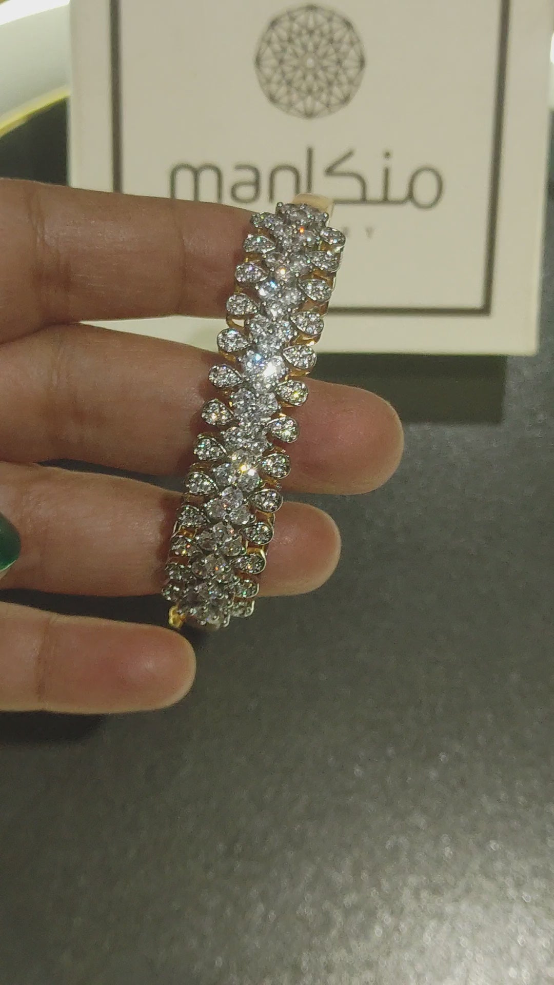 22K GOLD PLATED| REAL ZIRCONS| ADJUSTABLE | 1 YEAR WARRANTY |BRACELET