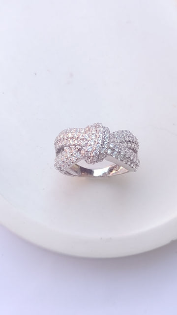 925 SILVER STERLING RING WITH MOISSANITE DIAMOND S19