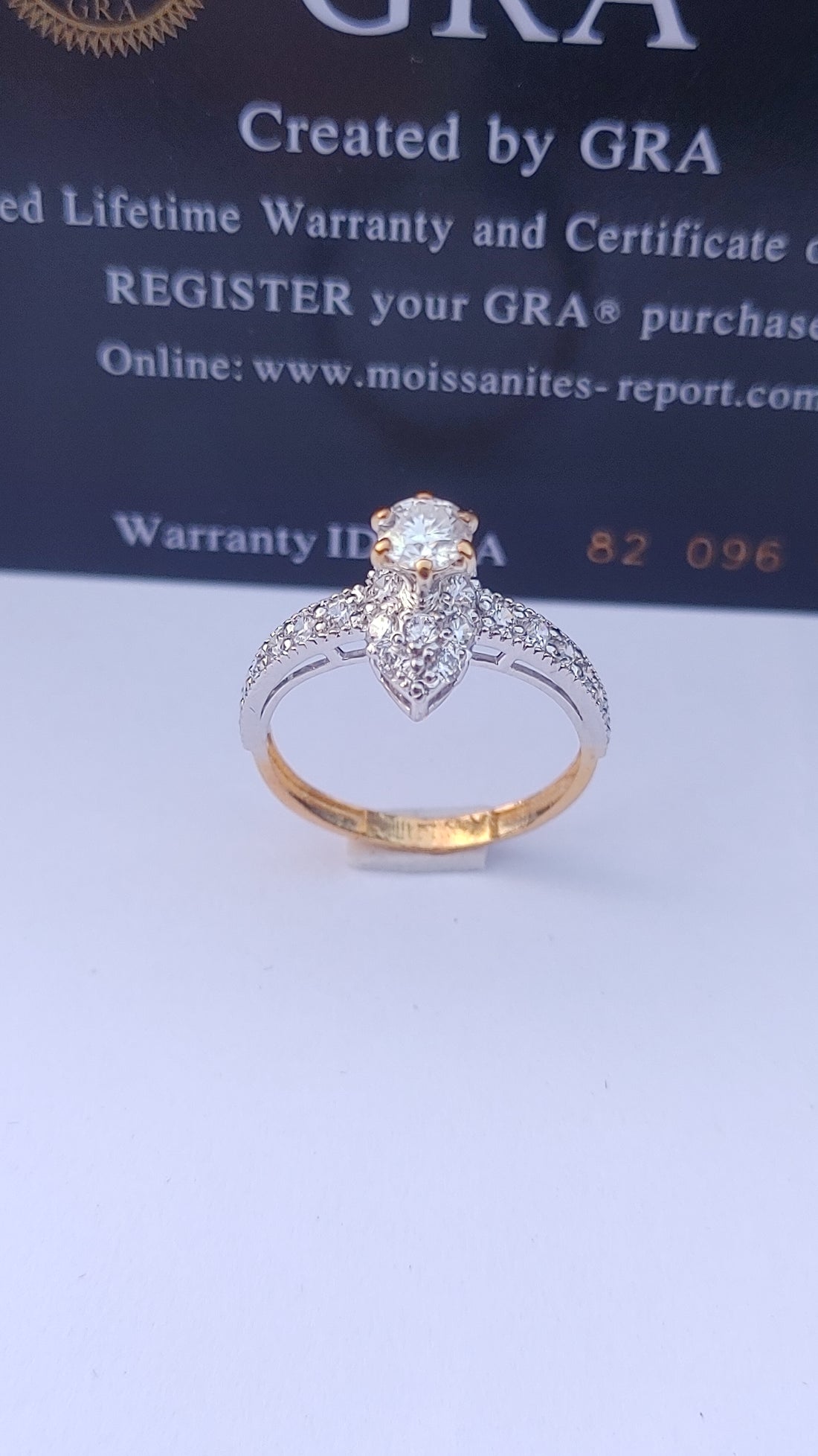 925 SILVER STERLING RING WITH MOISSANITE DIAMOND PAWNABLE AND LEGIT S16