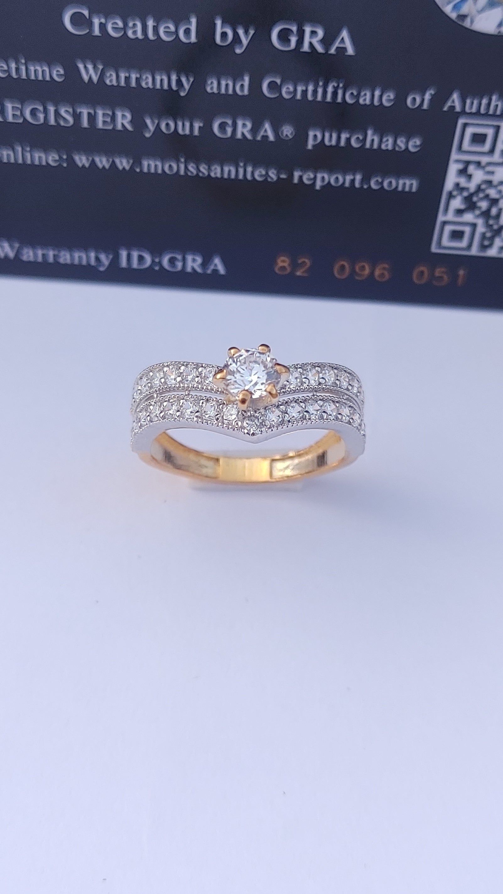 925 SILVER STERLING RING WITH MOISSANITE DIAMOND S20
