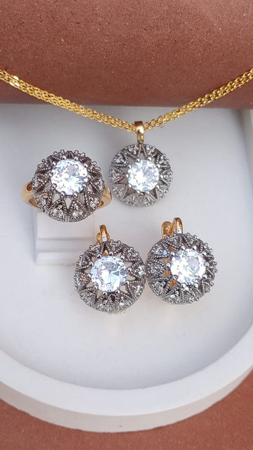 💎Diamond Cut Zircon Locket Set | 22K Gold Plated (1 year Warranty) |