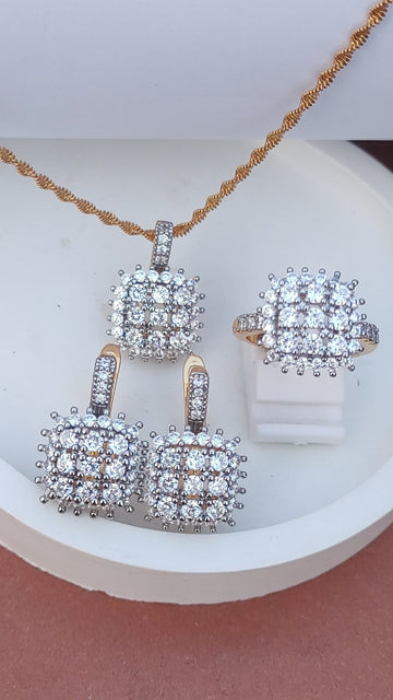 💎Diamond Cut Zircon Locket Set | 22K Gold Polish (3Yrs. Warranty) | MK-385