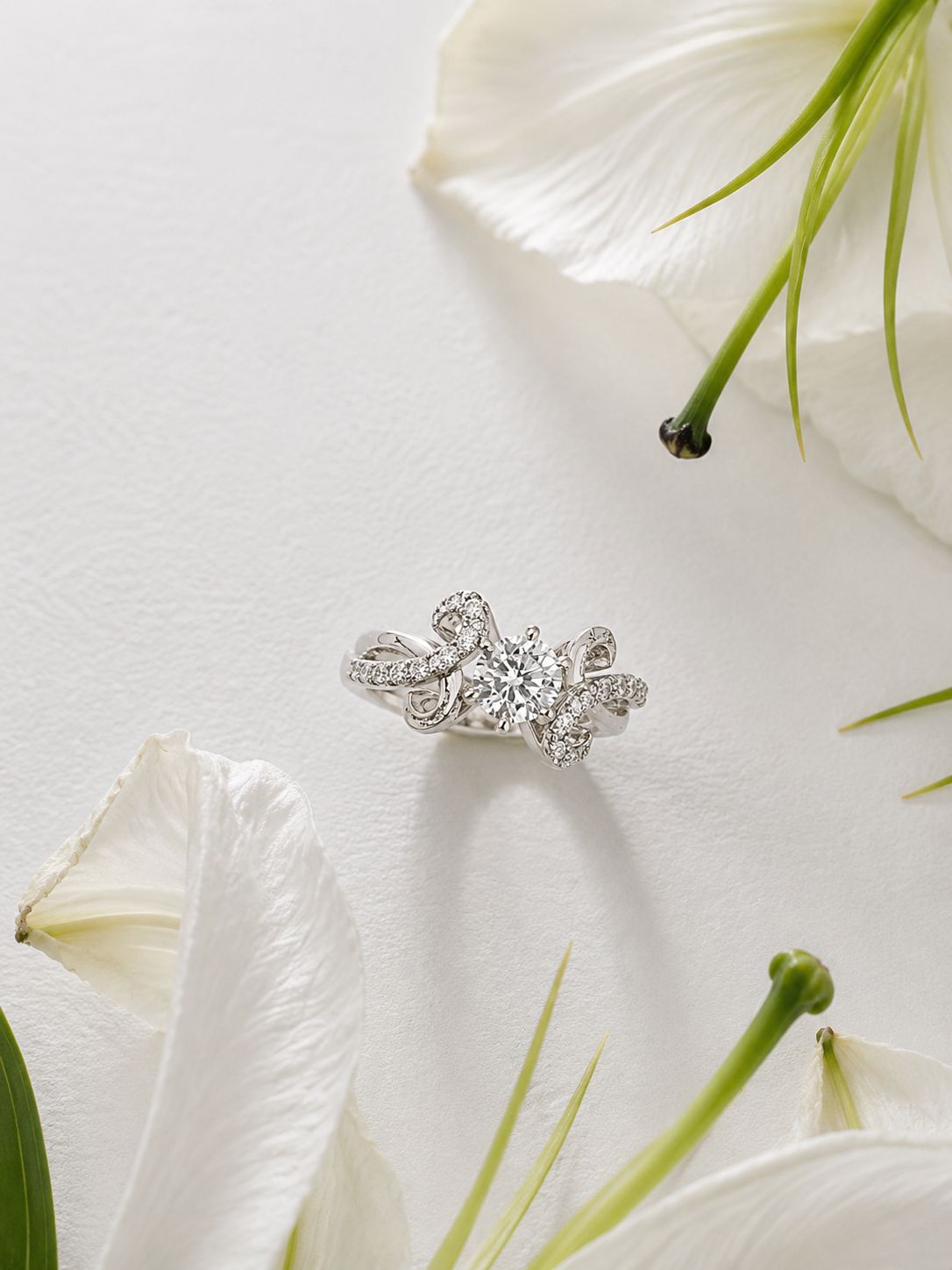 925 SILVER STERLING RING WITH MOISSANITE DIAMOND